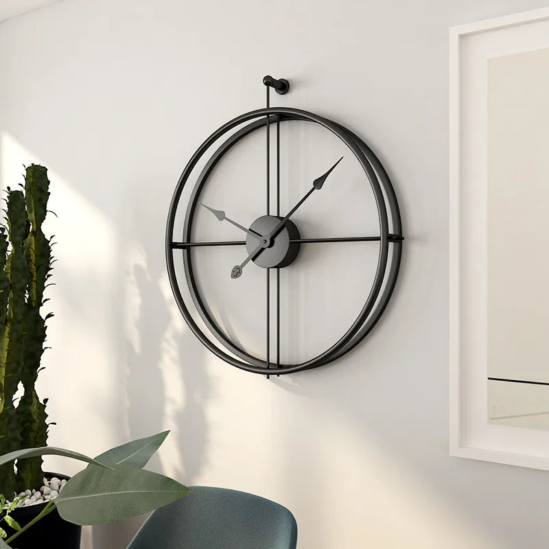 Reloj de pared de diseño para salón.