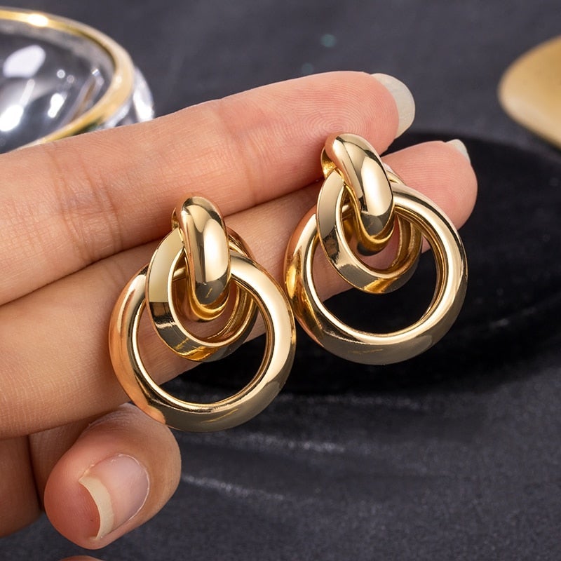 Boucles d’Oreilles Raffinées Style Luxueux Dorées