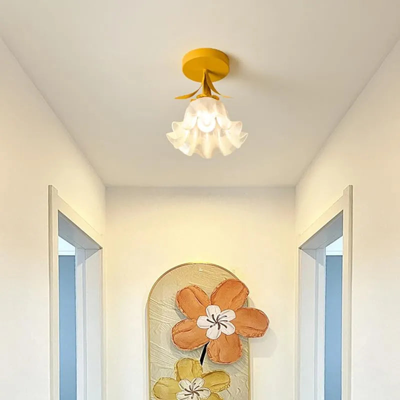 Tiffany-Style Floral Ceiling Light