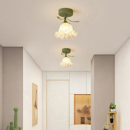 Tiffany-Style Floral Ceiling Light