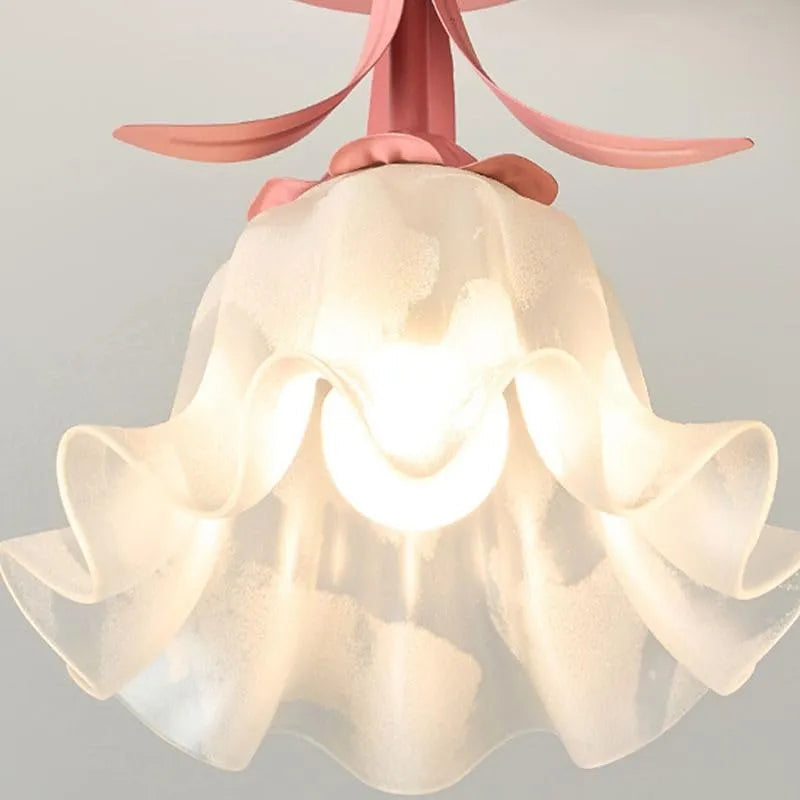 Tiffany-Style Floral Ceiling Light