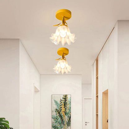 Tiffany-Style Floral Ceiling Light