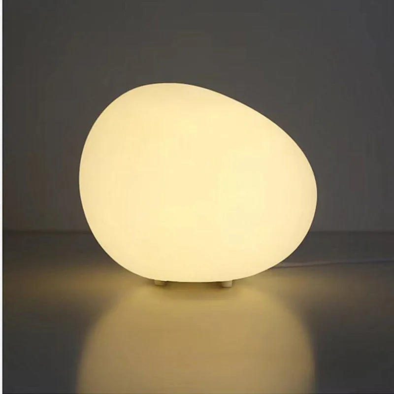 Lampe de chevet en rotin MAMBO - Meuble de déco Lampe de chevet en rotin MAMBO - Meuble de déco