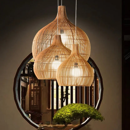 Retro Hand-Woven Rattan Pendant Light